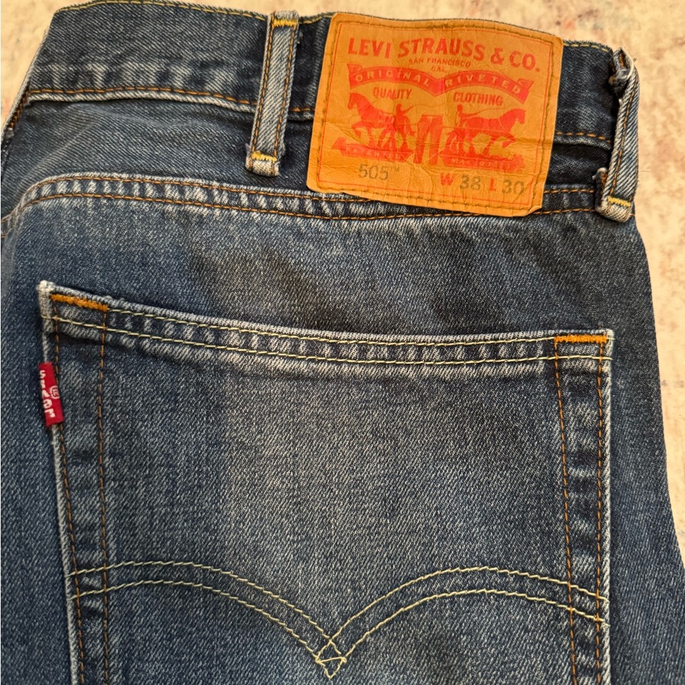 Levi's Men’s 505 Straight Jeans 38x 30